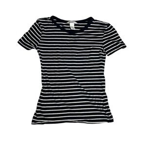 striped h&m tee ｡⋆ ౨ৎ˚